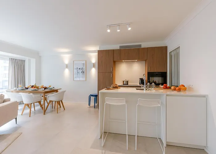 Flat Musin אוסטנדה